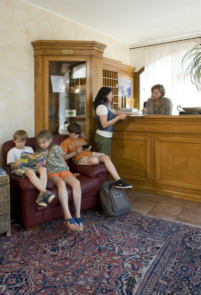 סומה קאמפניה Hotel Scaligero מראה חיצוני תמונה